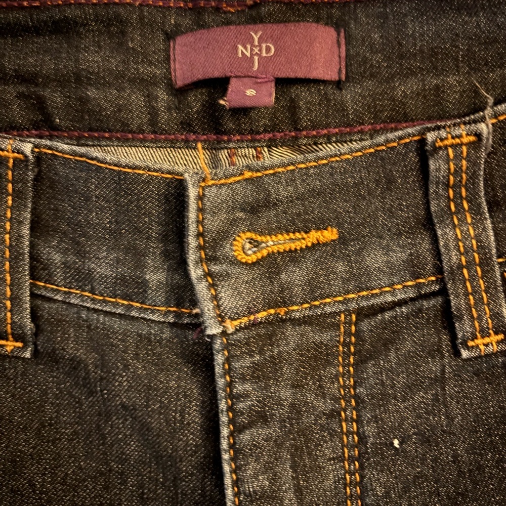 Not Your Daughters Jeans - Picture 2 of 8